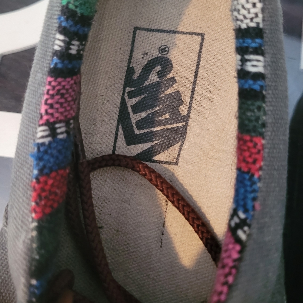 Aztec gray vans! - Picture 3 of 5